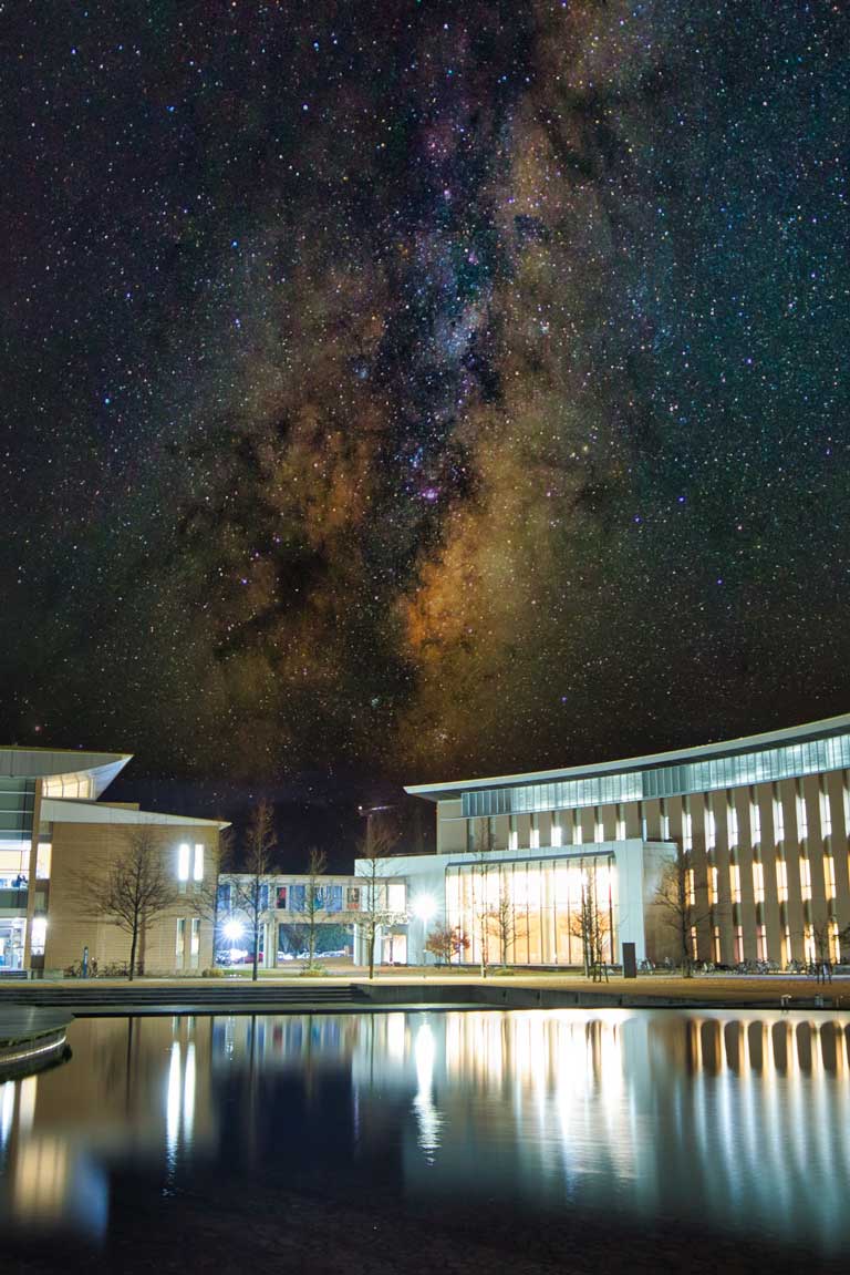 秋田県立大学夜景